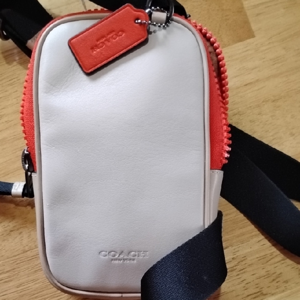 Coach Men's Multi Function Phone Bag in Cream and Red